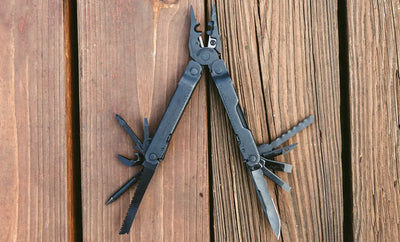 Leatherman Super Tool 300 EOD Black Molle Sheath - Shop  Multi-Tools at  Trekaline