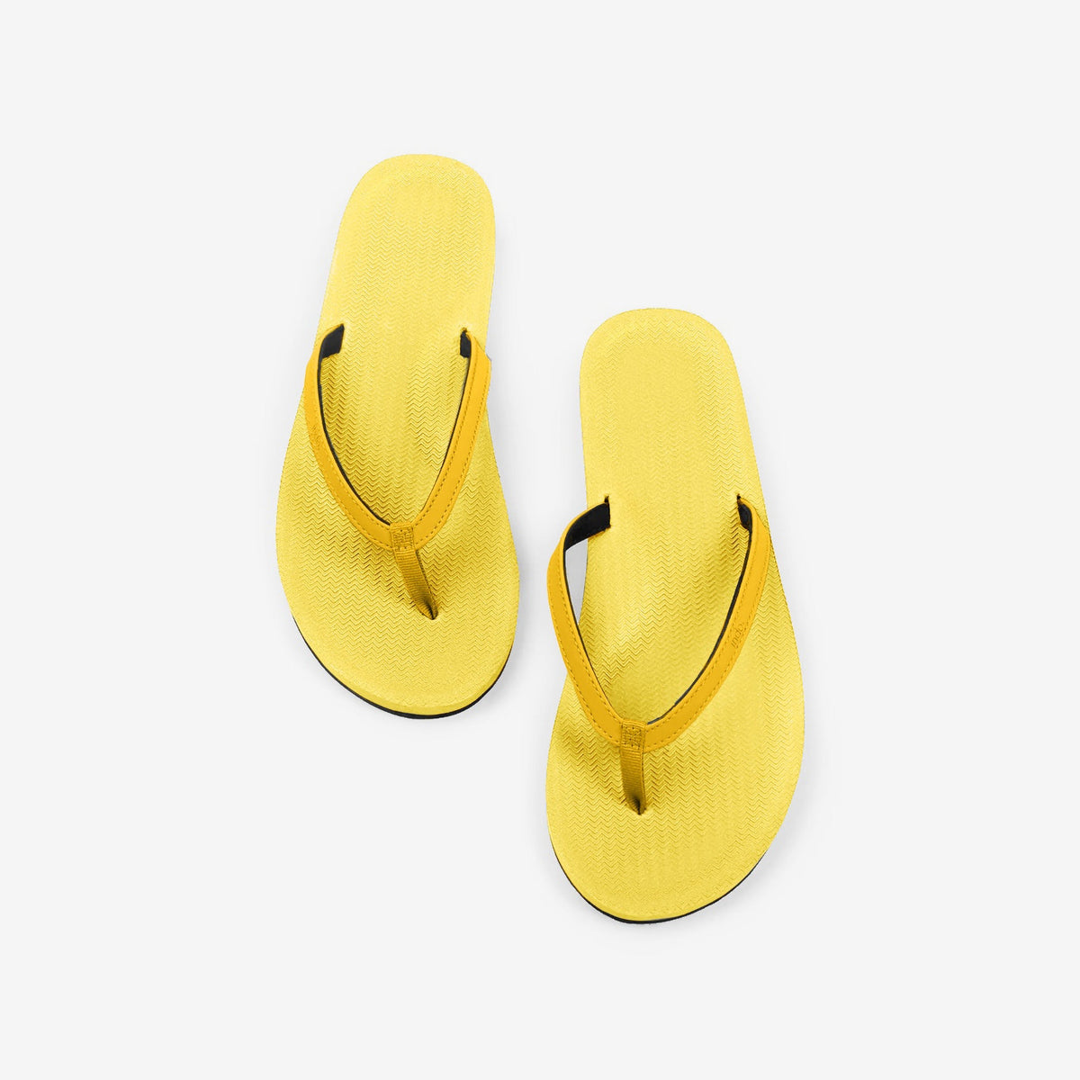 Indosole Women's ESSNTLS Flip Flops