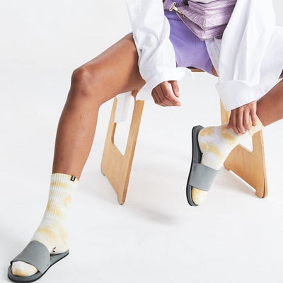 Indosole Women's ESSNTLS Slides