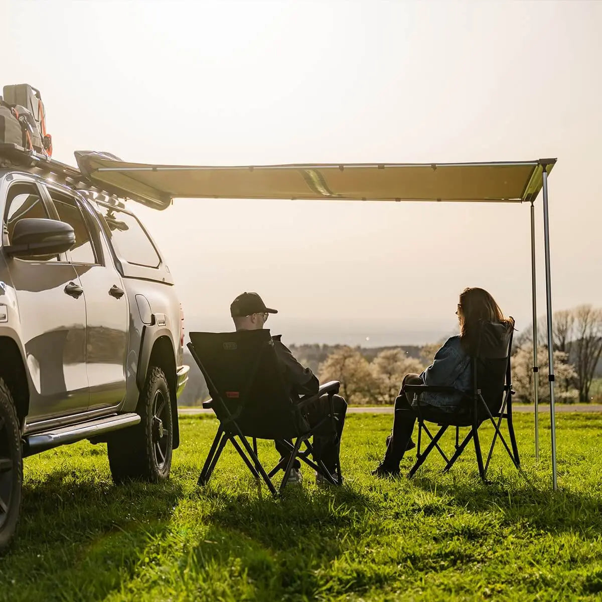 ARB PVC Case Awning & LED Light Kit 2m x 2.5m - Shop  Awnings at  Trekaline